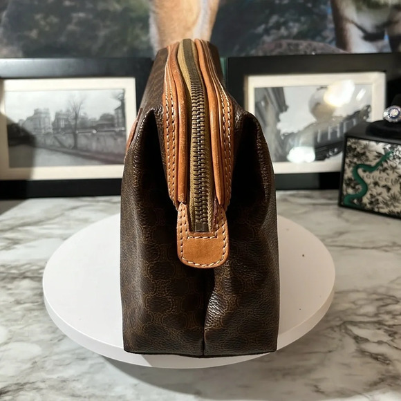 CELINE POUCH/CLUTCH BAG - Picture 4 of 15